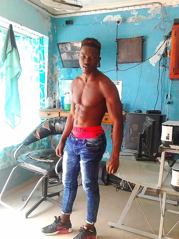 Date this athletic Dominican Republic man Fernando from Santo Domingo DO28602