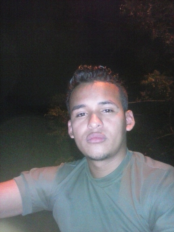Date this stunning Colombia man Danis from Monteria CO21441
