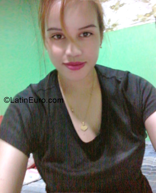 Date this gorgeous Philippines girl Enaj from Cagayan De Oro Citu PH959