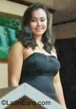 Date this hard body Philippines girl Honey from Lope de Vega PH961