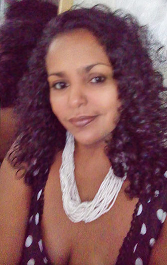 Date this happy Brazil girl Gilmara from Petrolina BR10219