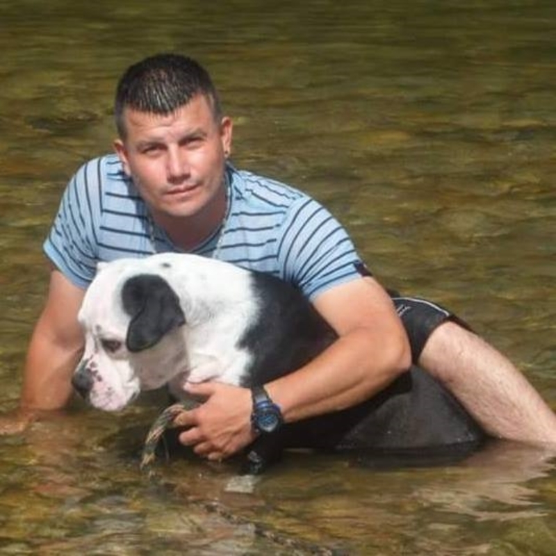 Date this pretty Colombia man Alex from Medellin CO21831