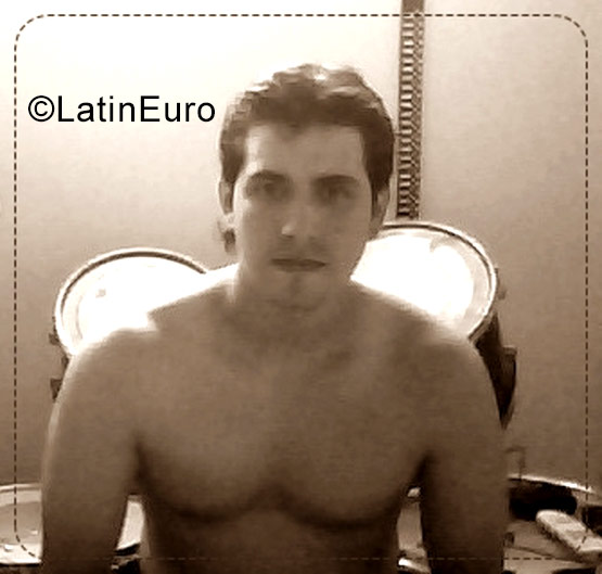 Date this passionate Colombia man Andres from Bucaramanga CO21845