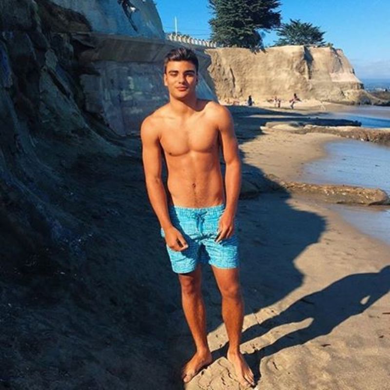 Date this stunning Colombia man Alexander from Cucuta CO21856