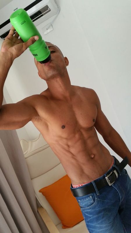 Date this attractive Dominican Republic man Yunior from Santiago DO29375