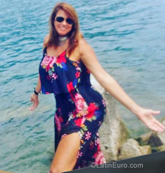 Date this tall Brazil girl Ana Carolina from Rio De Janeiro BR10142