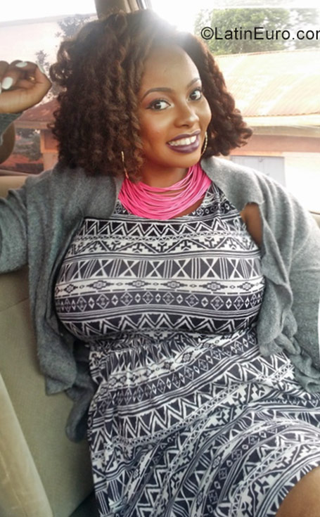Date this sultry Uganda girl LYNA from Kampala UG35