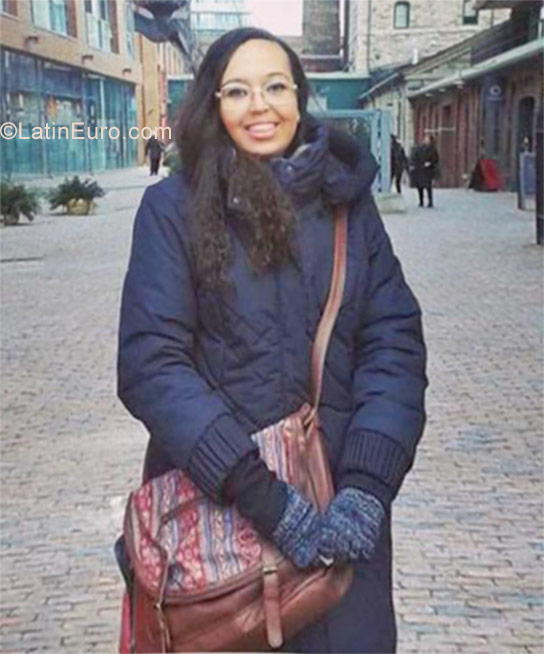 Date this georgeous Brazil girl Gabriela from Belo Horizonte BR10195