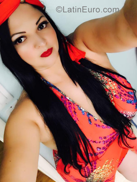 Date this fun United States girl Any from Ft. Lauderdale US18563