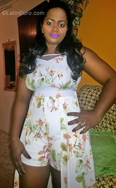 Date this cute Brazil girl Lindinalva from Salvador BR10254
