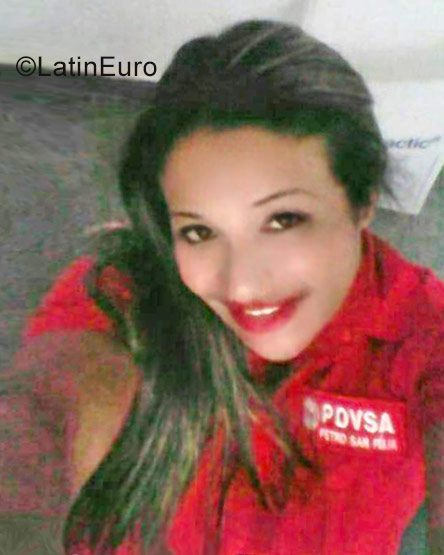 Date this beautiful Venezuela girl Lis from Margarita Island VE1097