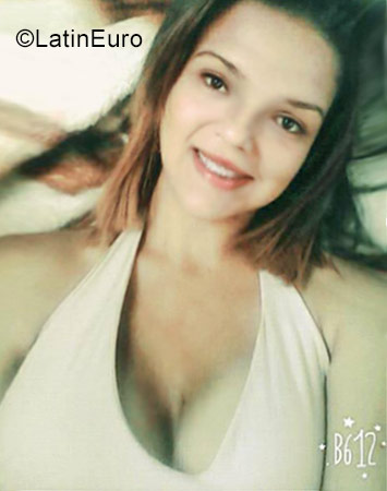 Date this good-looking Venezuela girl Fanny from Aragua VE1200