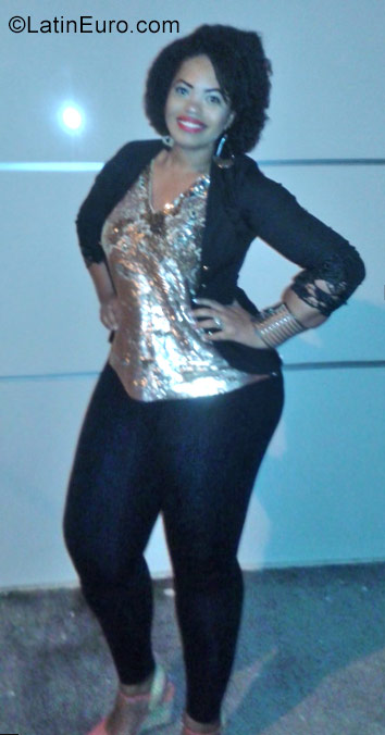 Date this voluptuous Brazil girl Maria dos Anjos from Vila Velha BR10452