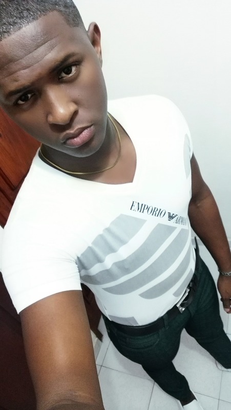 Date this tall Dominican Republic man Wilfy antonio from Santo Domingo DO31990