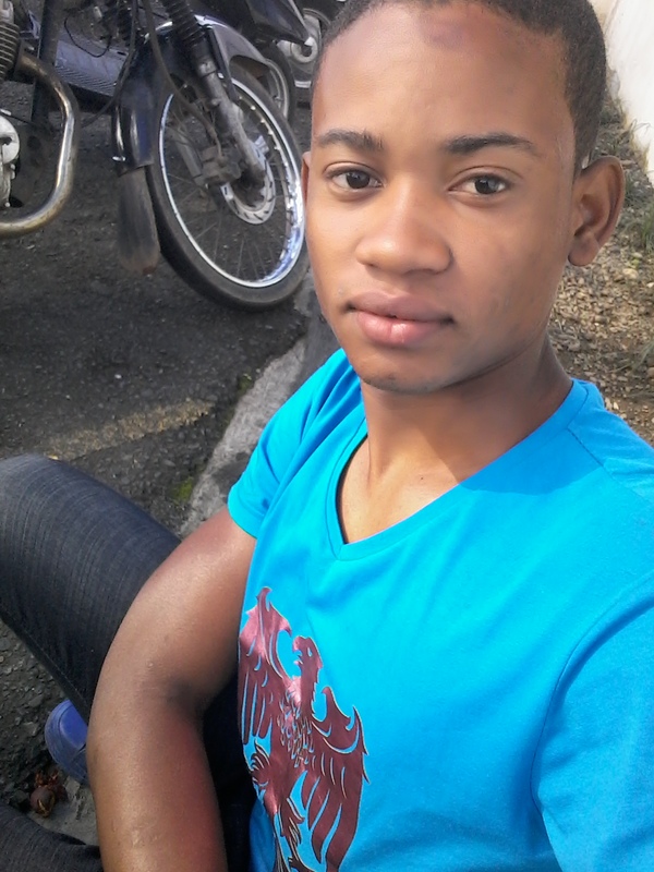 Date this delightful Dominican Republic man Raulin from Bonao DO32034