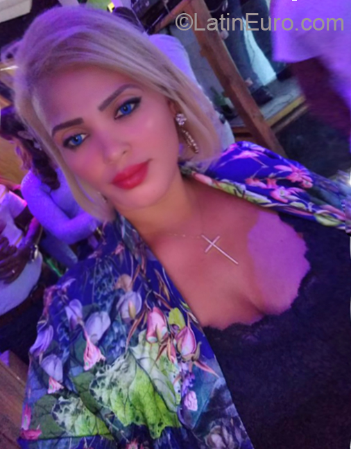 Date this good-looking Dominican Republic girl Celeste from San Cristobal DO32553