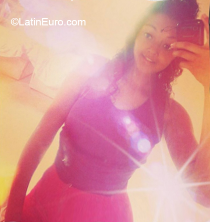 Date this georgeous Venezuela girl Mersi from Maracaibo VE1659