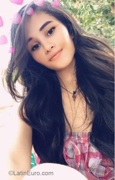 Date this delightful Venezuela girl Dilmary from Anaco VE1663