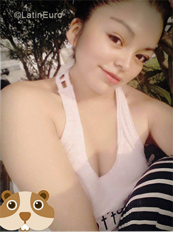 Date this georgeous Peru girl Tania from Lima PE1286