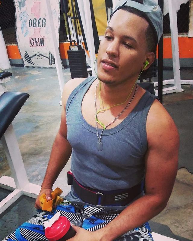 Date this good-looking Dominican Republic man Johan ynoa from Dominican DO32827