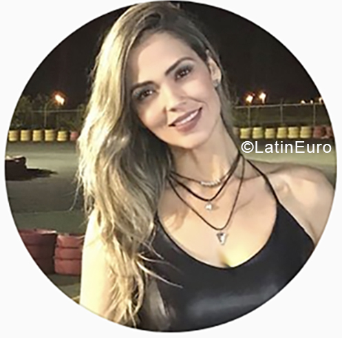 Date this passionate Brazil girl Sabrina from Rio de Janeiro BR10634