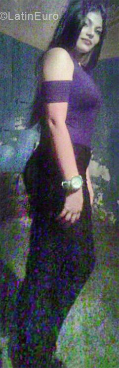 Date this young Venezuela girl Ana from Acarigua VE1863