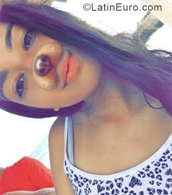 Date this attractive Venezuela girl Fabiola from Cumana VE1932