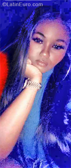 Date this charming Jamaica girl Shay from Kingston JM2605