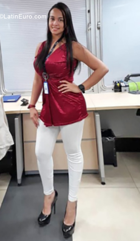 Date this passionate Venezuela girl Ninoska from Caracas VE4112