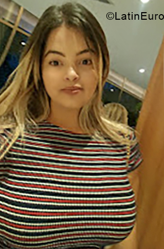 Date this delightful Brazil girl Monique from Sao Paulo BR10781
