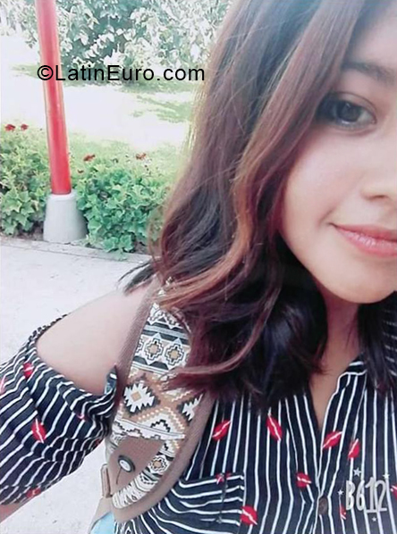 Date this athletic Peru girl Kathalyna from Tacna PE1366