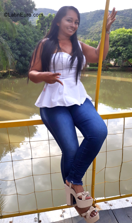 Date this fun Colombia girl Derly from Cucuta CO25225