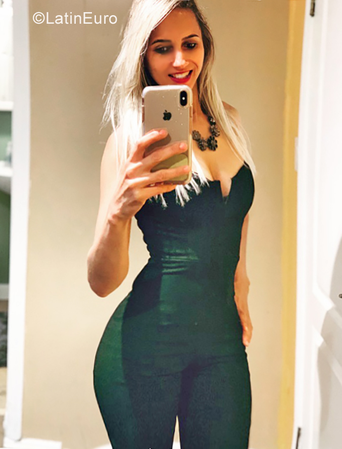 Date this cute United States girl Jai from San Francisco US21929