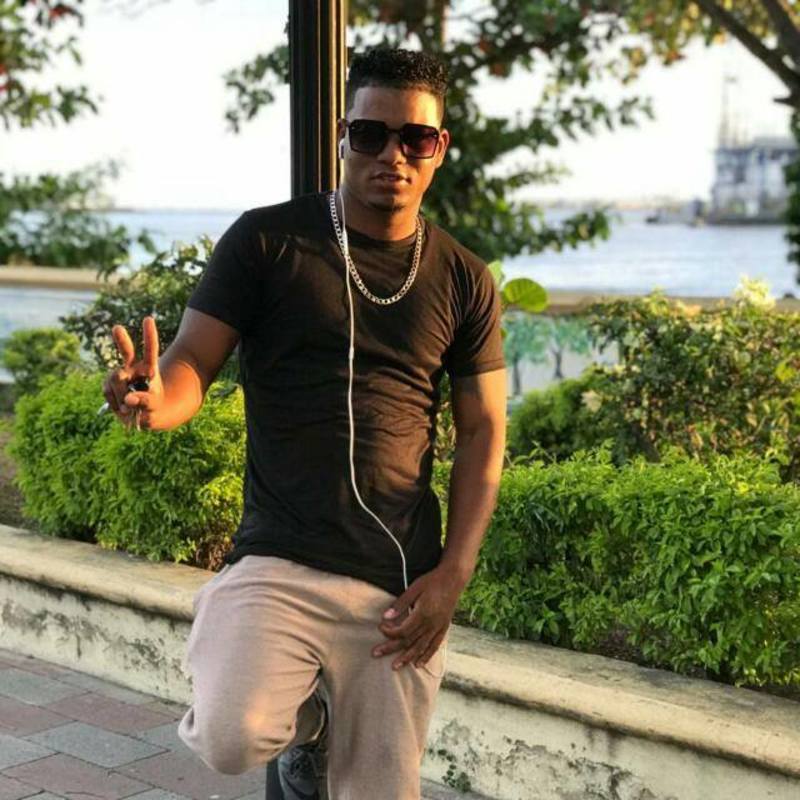 Date this young Dominican Republic man Ezequiel silves from San Pedro De Macoris DO34614
