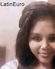 Date this voluptuous Dominican Republic girl Berenice from La Vega DO34944