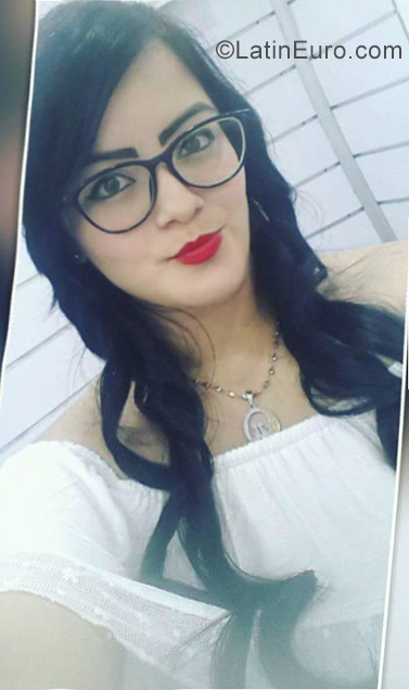 Date this exotic Venezuela girl Patricia from Trujillo VE2418