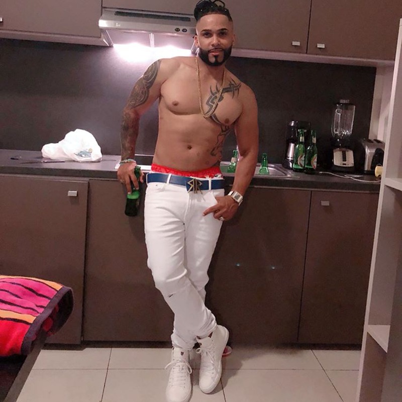 Date this good-looking Dominican Republic man Leury from Santiago DO35049