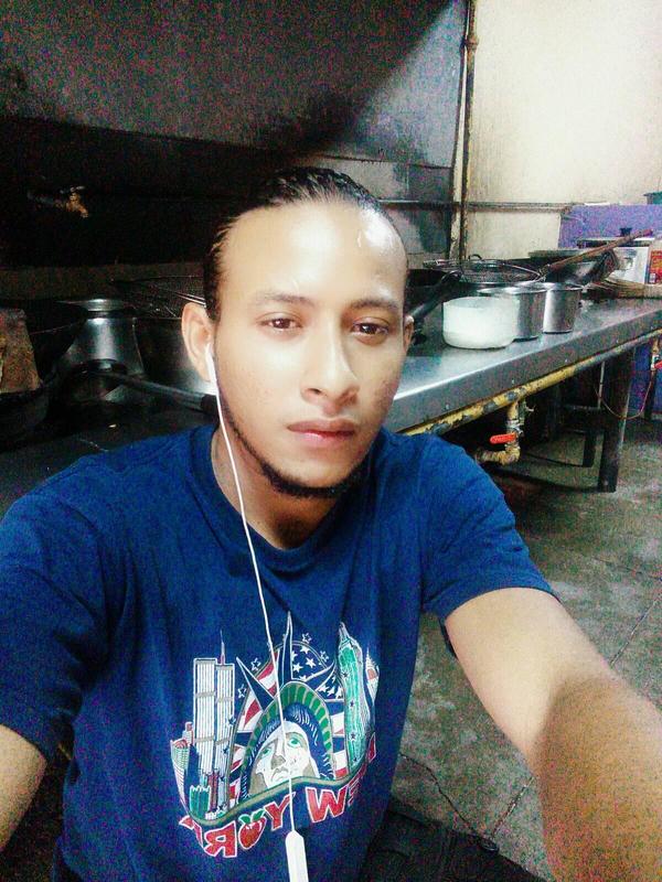 Date this charming Honduras man Romario from Tegucigalpa HN2656