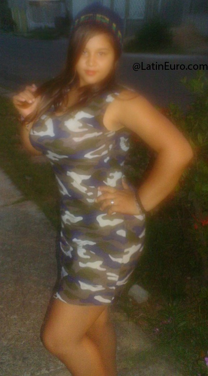 Date this fun Venezuela girl Maria from Ciudad Guayana VE2479