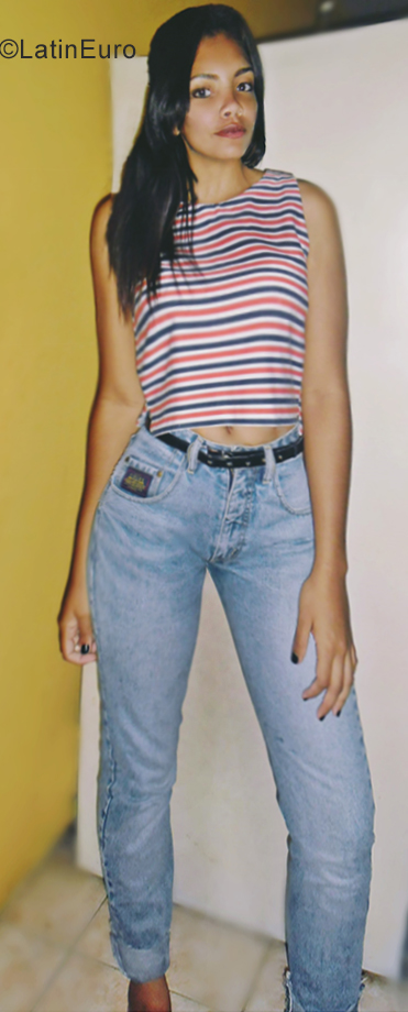 Date this funny Venezuela girl Luisa from Puerto Ordaz VE2488
