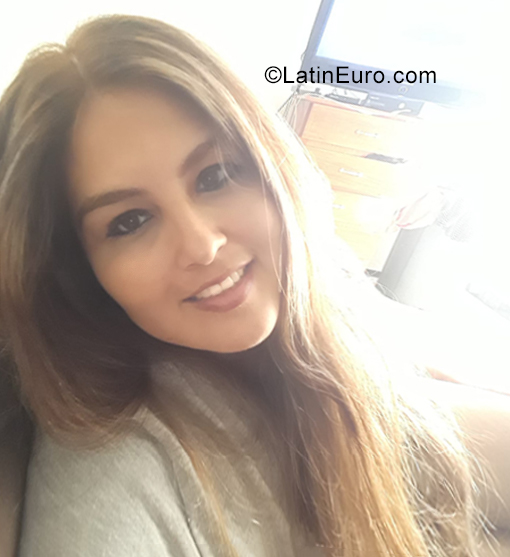 Date this foxy Mexico girl Beatriz from Veracruz MX1672