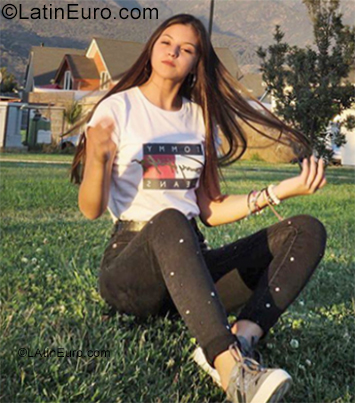 Date this foxy Chile girl Denise from Consepcion CL141