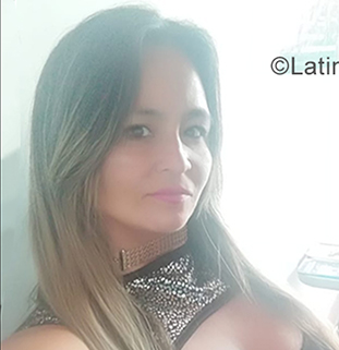 Date this charming Colombia girl Sandra from Manizales CO25877