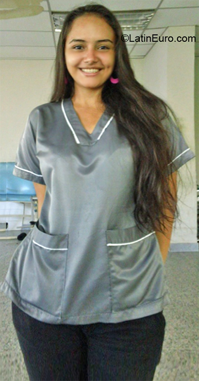 Date this fun Venezuela girl Nicar from San Fernando VE2694