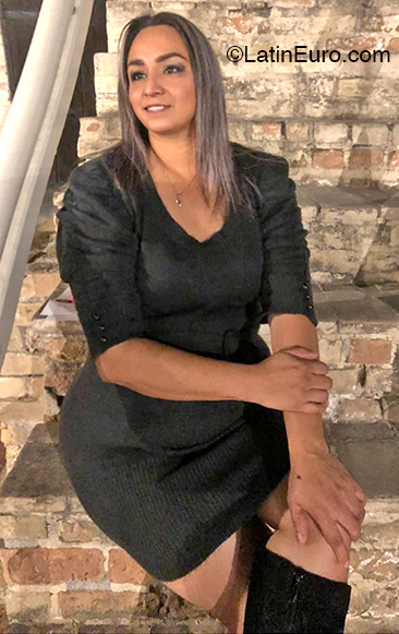Date this charming Mexico girl Connie from Matamoros MX1689
