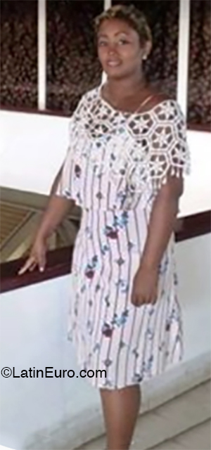 Date this fun Cuba girl Milesyis from Santiago de Cuba CU601