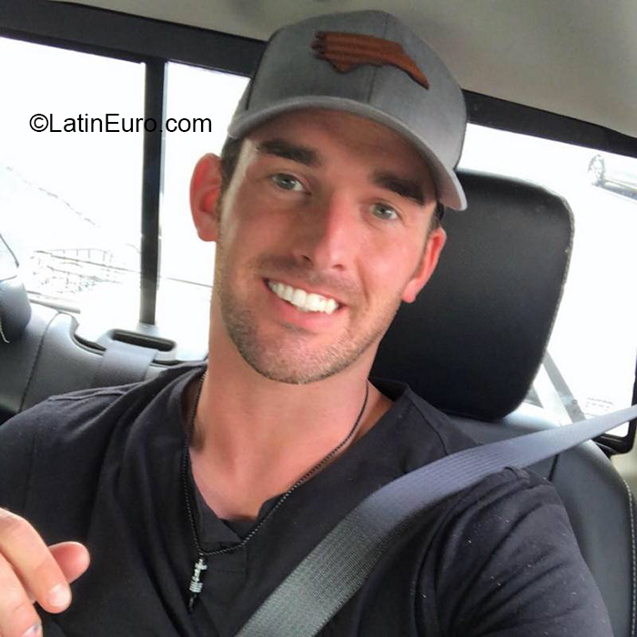 Date this charming United States man Vee from Salt Lake City US20349