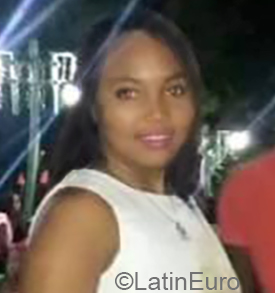 Date this gorgeous Dominican Republic girl Alejandra from San pedro de macoris DO36290