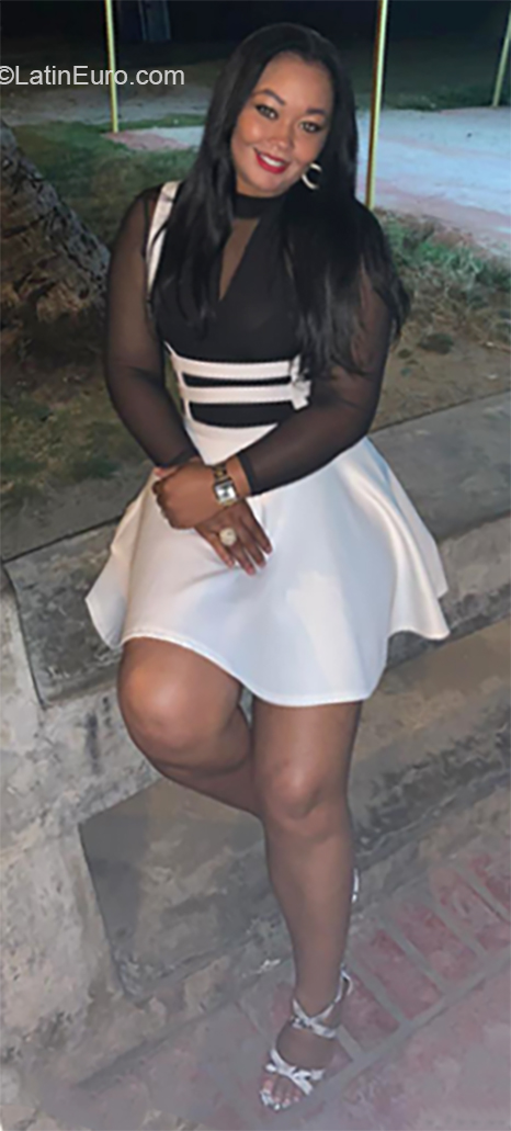 Date this fun Dominican Republic girl Yoana from San Pedro De Macoris DO36358