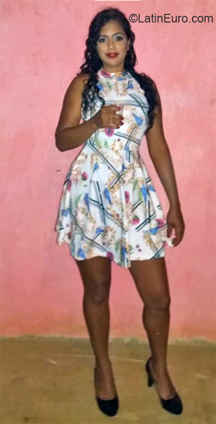 Date this exotic Brazil girl Suzy from Salvador BR10953